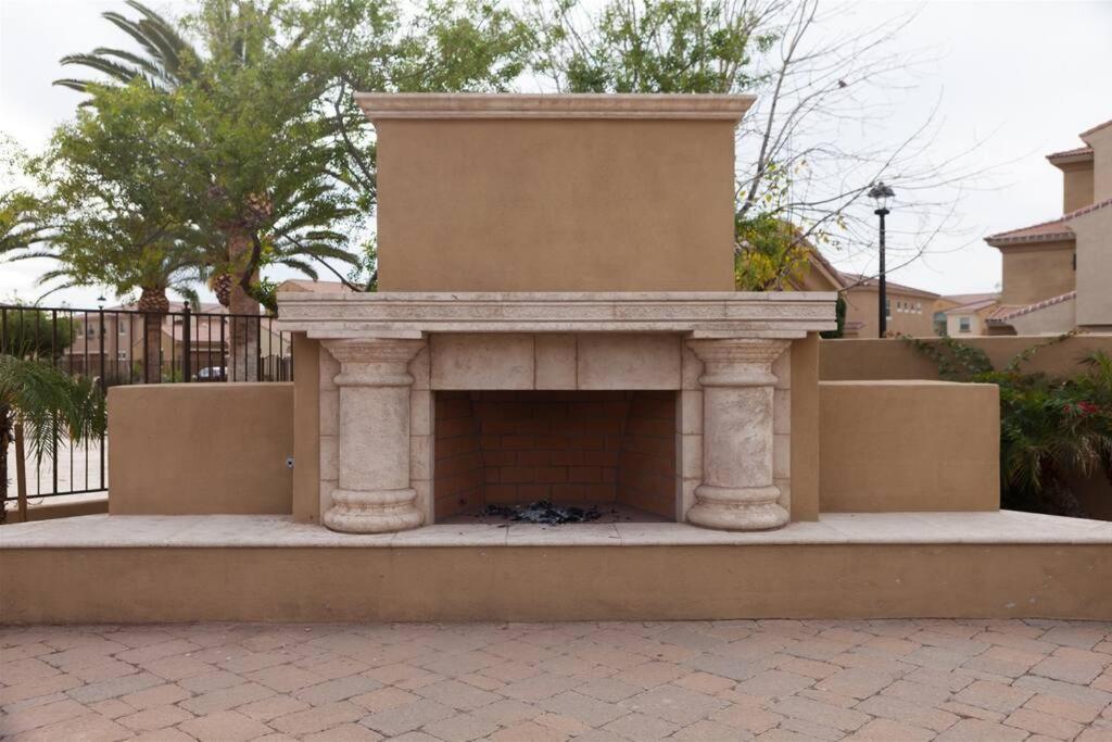 Gated Townhouse With Heated Pool, Hot Tub, Near Us60 Villa Mesa Exterior foto